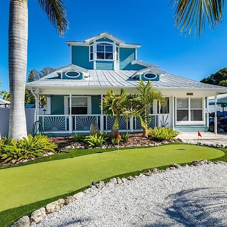 Winter Promo-Pool, Beach, Golf Cart, Putting Green