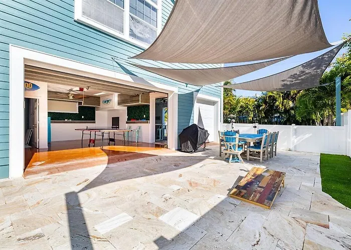 Winter Promo-pool, Beach, Golf Cart, Putting Villa *