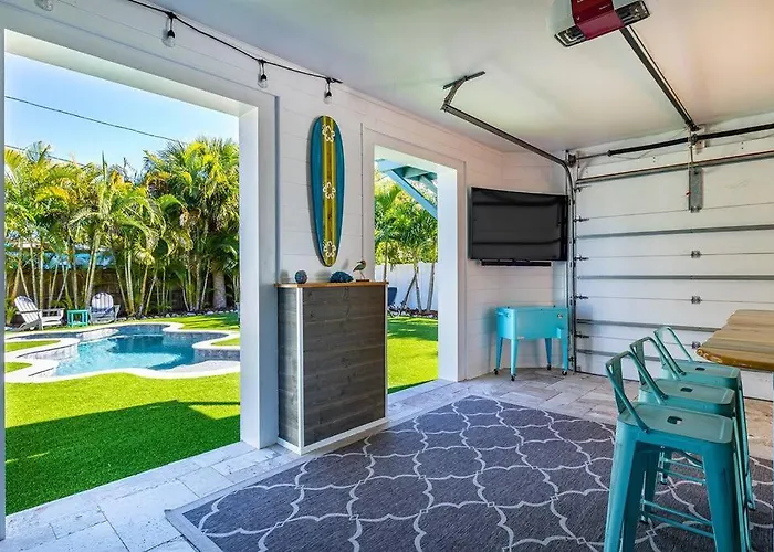 Winter Promo-pool, Beach, Golf Cart, Putting Villa *
