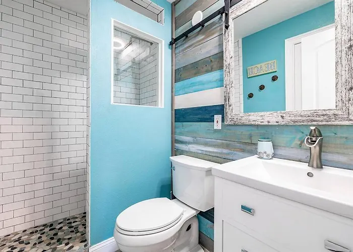Winter Promo-pool, Beach, Golf Cart, Putting * Clearwater Beach